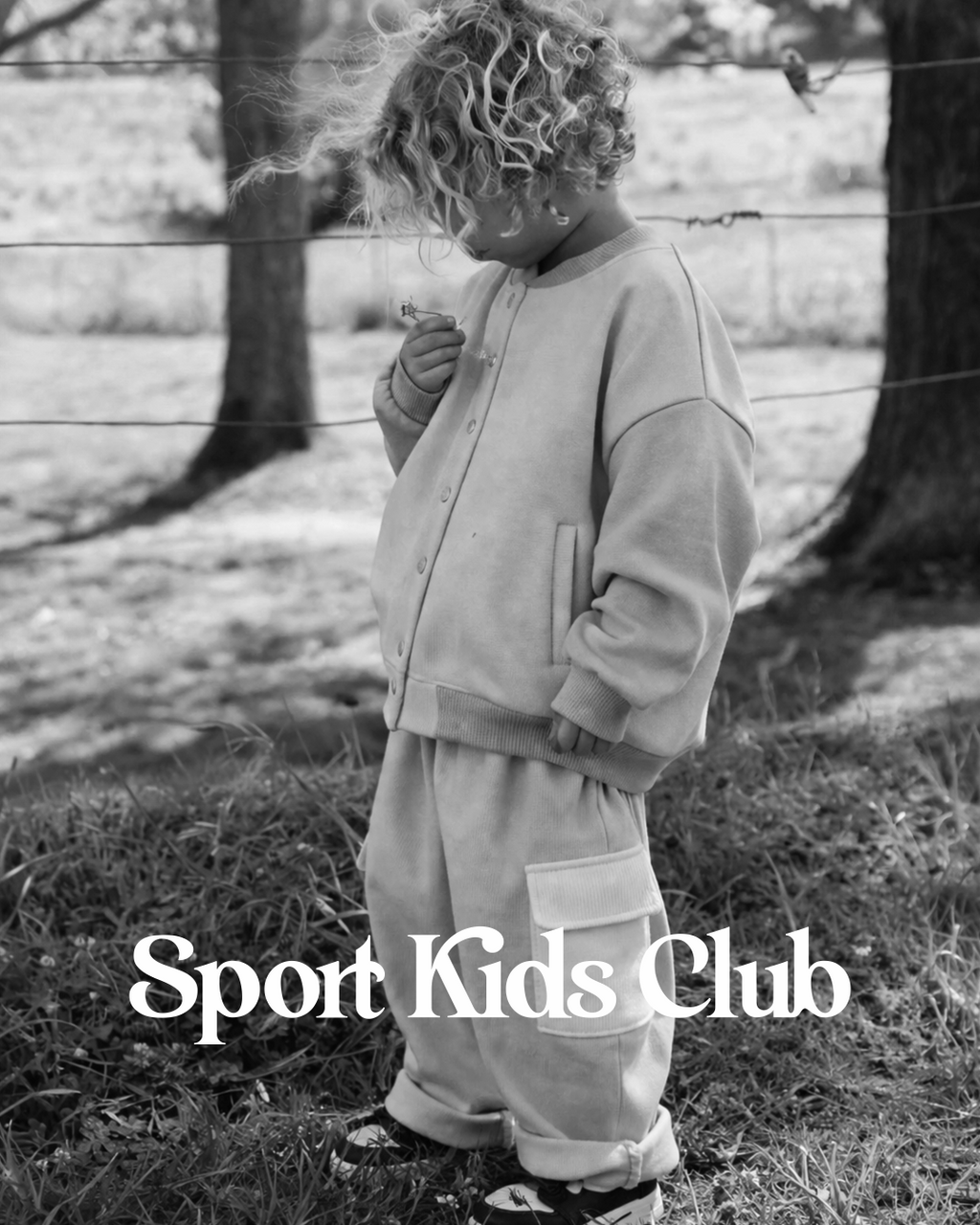 Jaqueta Infantil Colegial Over-Fit em Moletom KIDS1©